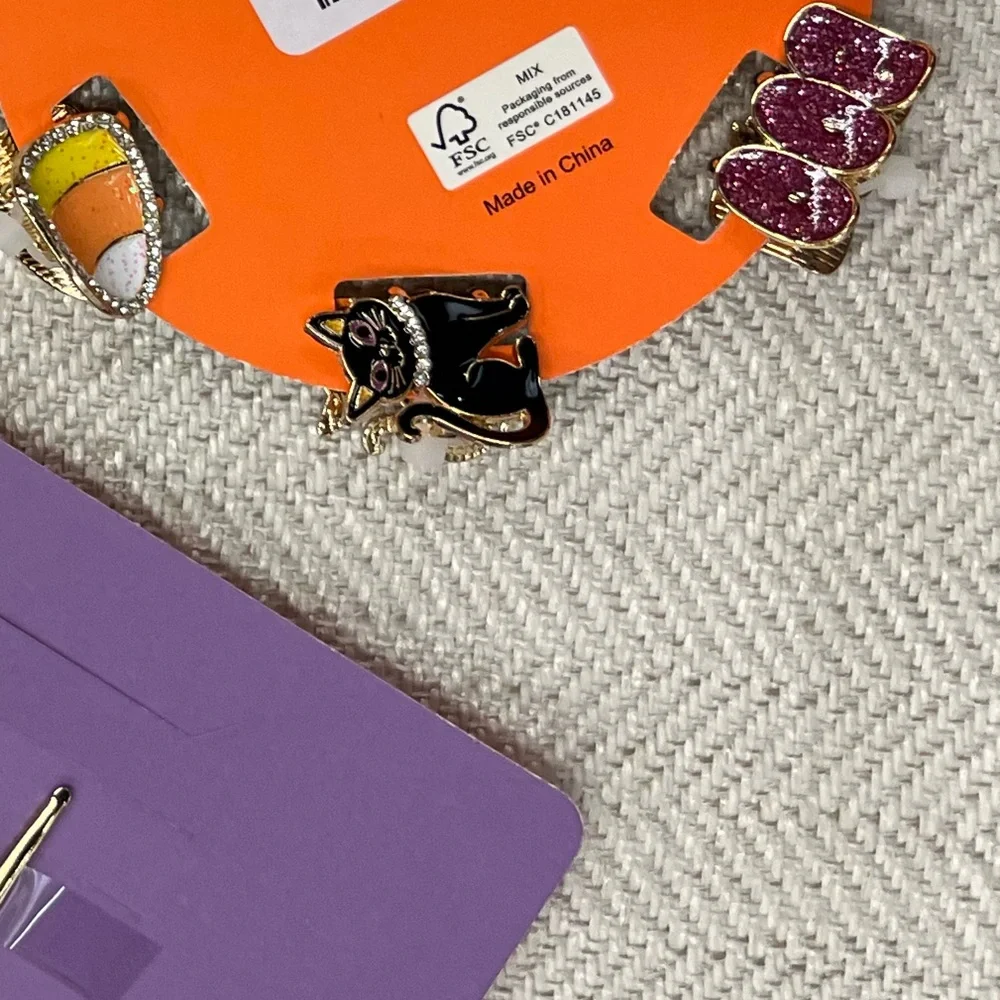 NWT ⚜️🖤⚜️ Piper K Adorable Halloween Mini Metal Hair Claw Clips Set of 6